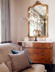 Mirror and Chest for Drawing Room