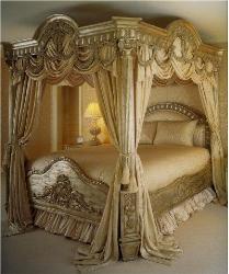 Traditional bed Interior Design Photos