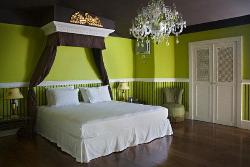 Green Bedroom Interior Design Photos