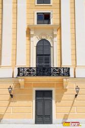 Balcony style for traditional exterior Balcony privecy