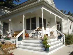 Porch  Porch with round colam
