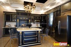 Traditional style kitchen with dining seating at the center Pictures of traditional house