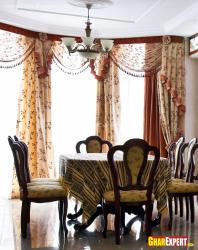 swag and jabot style curtain for dining in light weight fabric Interior Design Photos