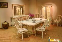Traditional dining room Interior Design Photos