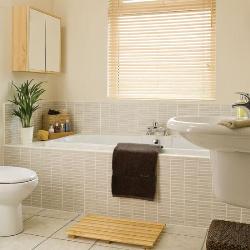 Bath Tub in Bathroom  Interior Design Photos