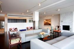 Living room of Lo-Scher Loft, New York City Surat city gipson celling dizaines