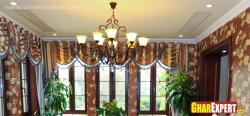Curtain style with striped pattern valances matching with wallpaper _strip